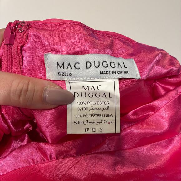 Mac Duggal Bright Pink Open Back Ruffle Shoulder Gown 67911 Sz 0 - Picture 8 of 13